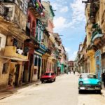 Existen muchas compañías que facilitan el acceso de los cubanos a bienes de primera necesidad y a otros artículos más costosos, como electrodomésticos de última generación, motos eléctricas, dispositivos electrónicos y tecnología de diversos tipos.