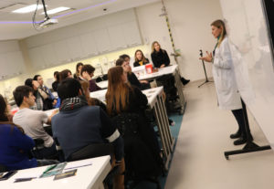 El Instituto Universitario Hospital Italiano de Buenos Aires (IUHIBA), Escuela de Medicina del Hospital Italiano que ofrece carreras de grado, posgrado, maestrías y doctorado especializados en salud, llevará a cabo del 18 al 22 de julio la 2°  edición de #ExperienciaIUHIBA.