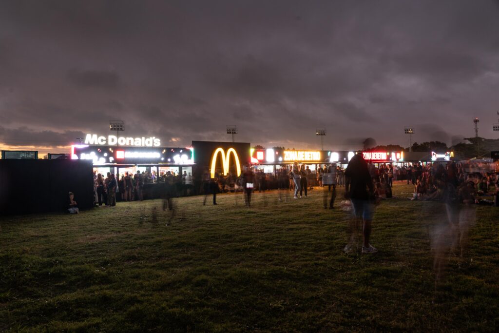 McDonald’s en Lollapalooza 2025: Un local gigante y sustentable